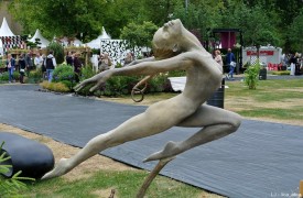 Садовая бронзовая скульптура от Виктории Чичинадзе